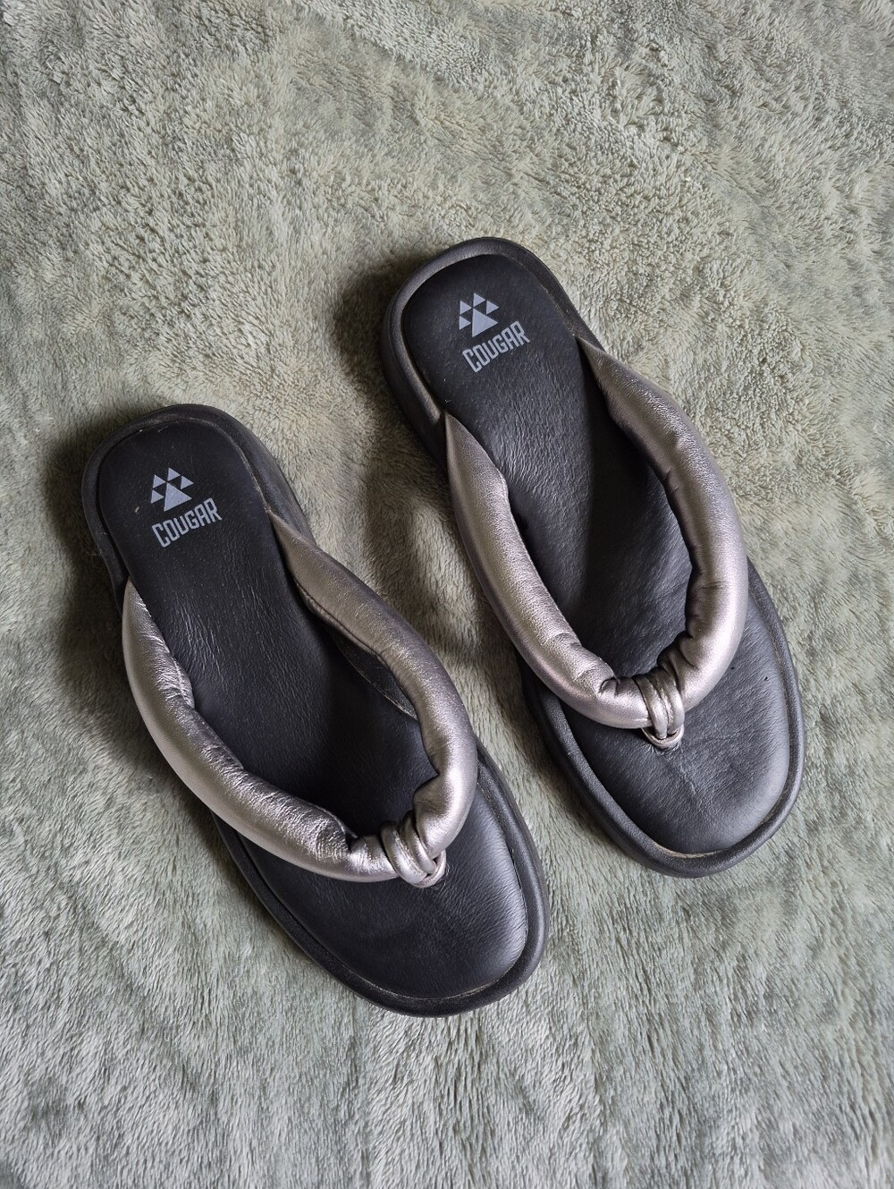 Cougar Jasmine Silver Leather Thong Sandal